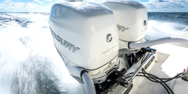 Comment détecter une surchauffe moteur et y remédier sur un moteur Mercury ?